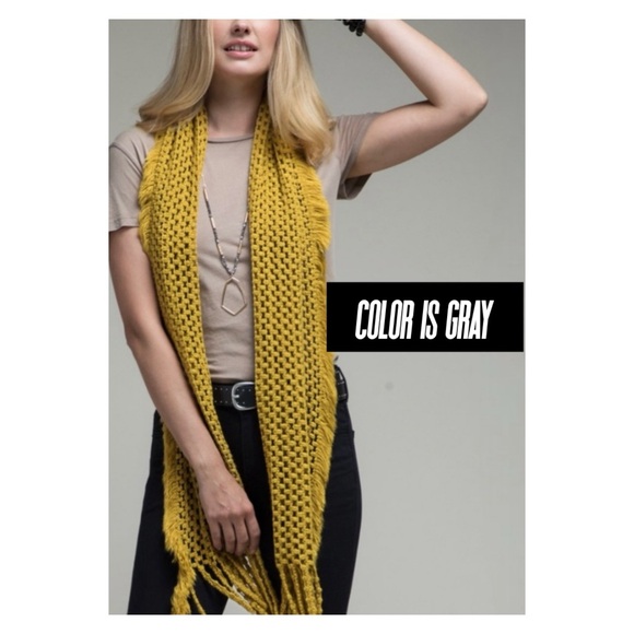 🍁New Fall/Winter🍁Gray Knit Weave Tassel
Scarf - Picture 3 of 3